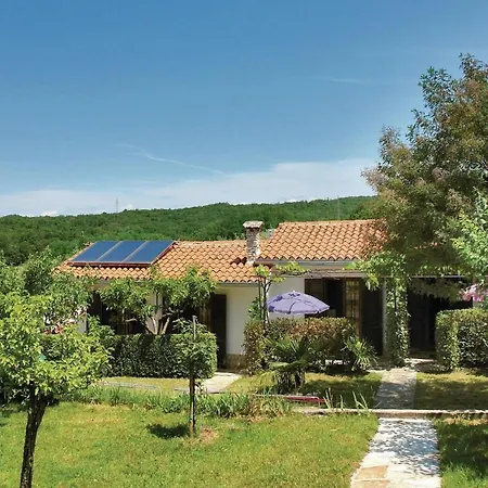 Nice In Porec-mugeba With Wifi 아파트 *